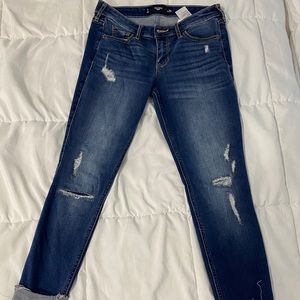 Low waisted cropped jeans